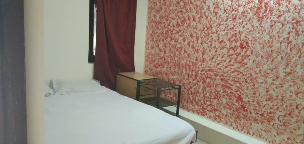Hotel S P New Delhi Exterior photo