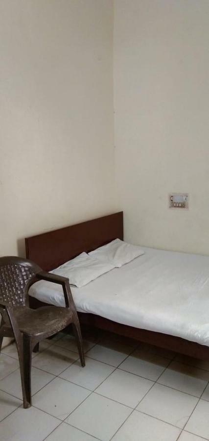 Hotel S P New Delhi Exterior photo
